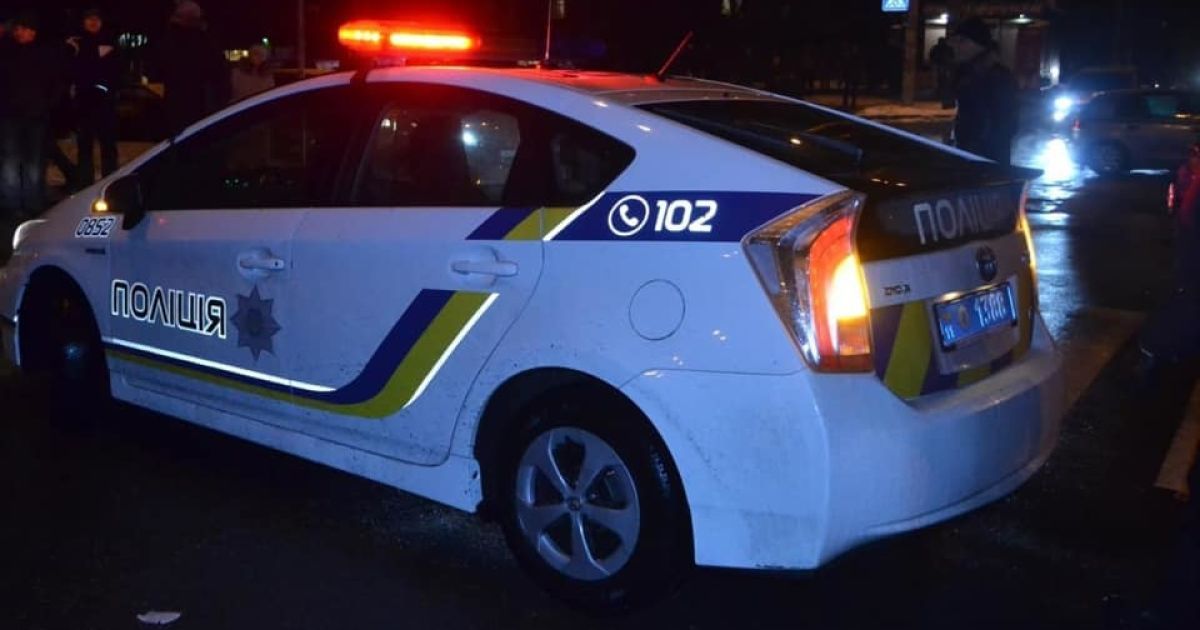 У поліції розповіли подробиці смертельної аварії у Харкові: водій Infiniti намагався перетнути перехрестя на червоне світло