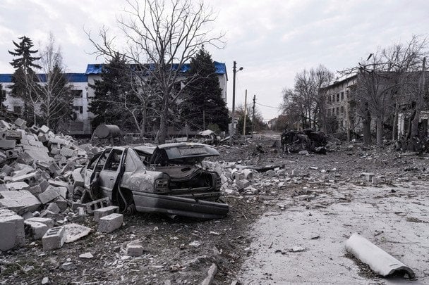 Наслідки російських обстрілів у Покровську / © Associated Press