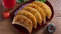 Мінічебуреки з сиром