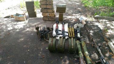СБУ виявила дві схованки з гранатометами різних модифікацій у районі АТО_4 / © СБУ