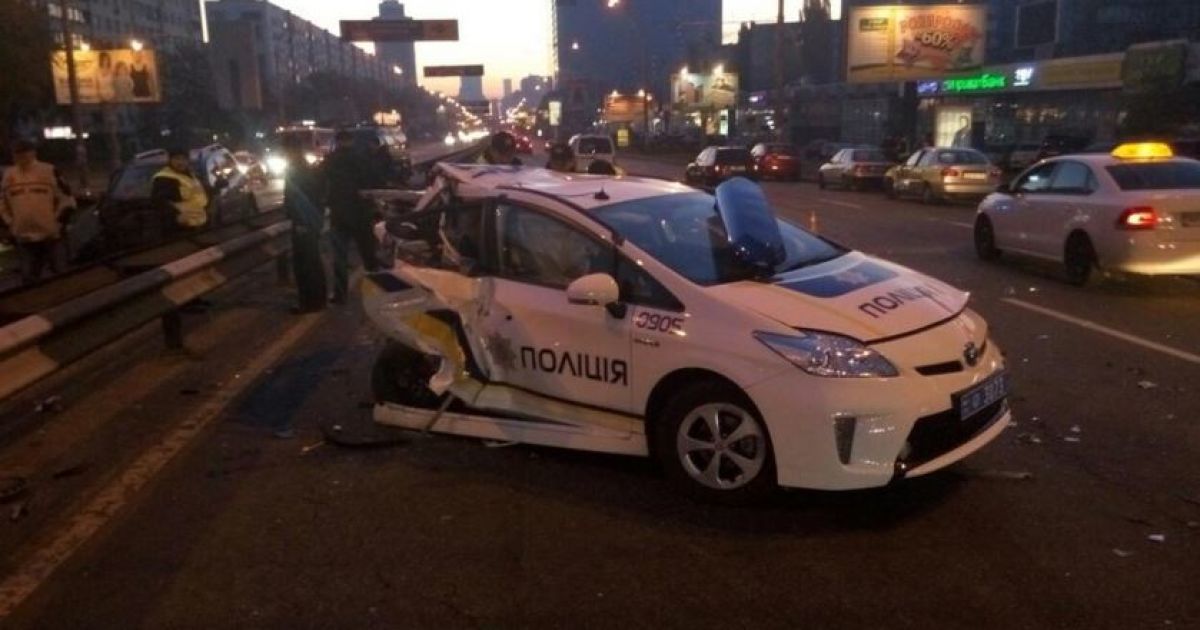 Ранения получили пять человек / © twitter/auto_kiev