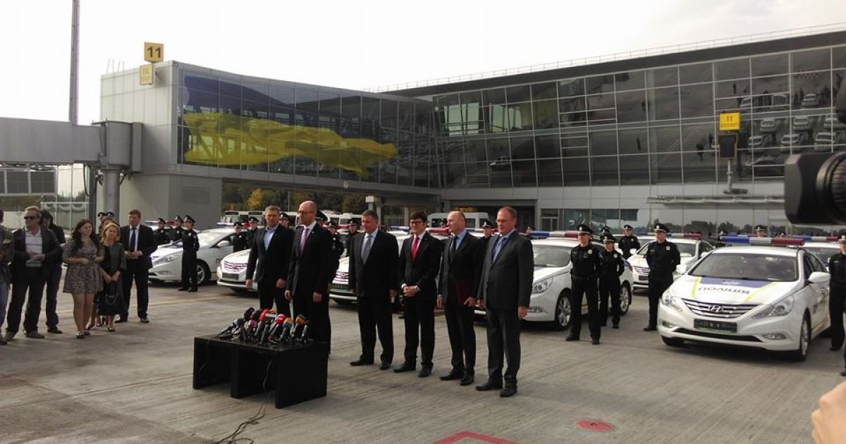 В аеропорту "Бориспіль" дали старт патрулюванню новою поліцією / © Facebook/Андрій Пивоварський