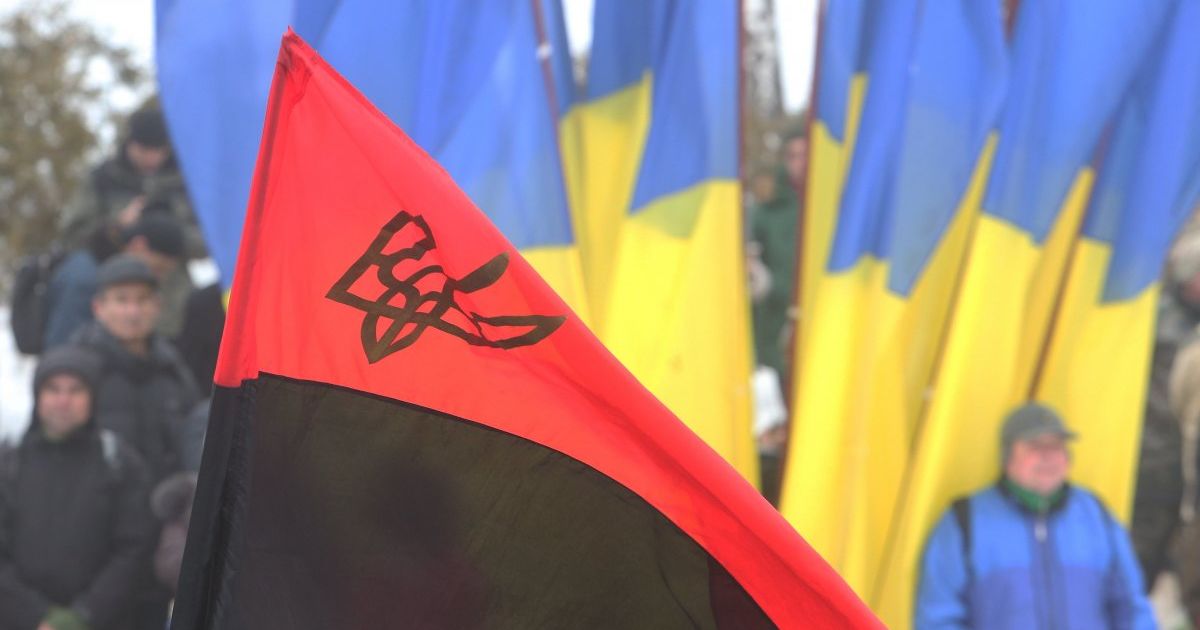 На Хмельнитчине флаг ОУН будут поднимать вместе с государственным на праздники