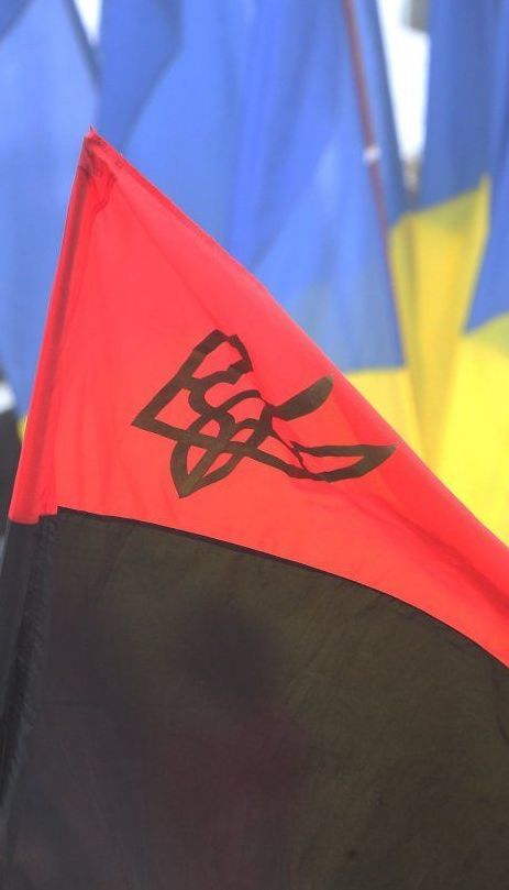 На Хмельнитчине флаг ОУН будут поднимать вместе с государственным на праздники
