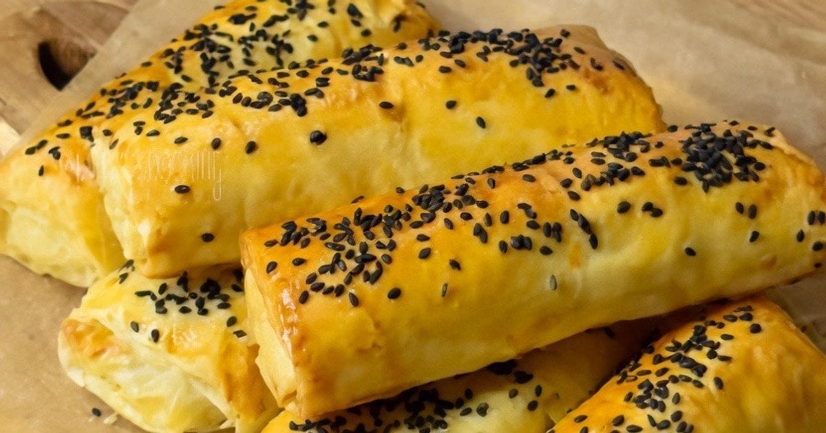 Пиріжки з куркою та кукурудзою tiktok.com_@baking.and.more4u