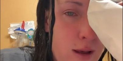 Жінка залила око клеєм для нігтів, який сплутала з краплями: чим усе закінчилося (відео)