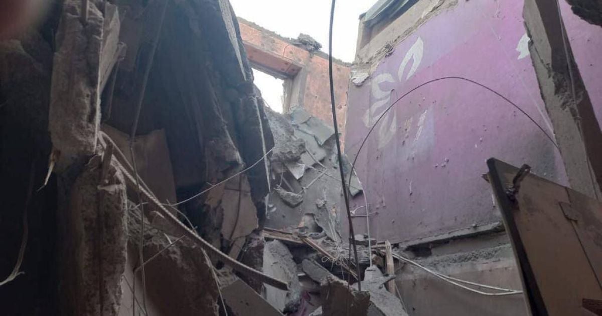 Внаслідок ракетного обстрілу окупантів частина Дніпра залишилася без водопостачання