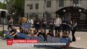 В Киеве актеры под российским посольством устроили протест против содержания в плену Сенцова