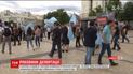 В столице на Софийской площади крымские татары и украинцы пришли поддержать своих собратьев