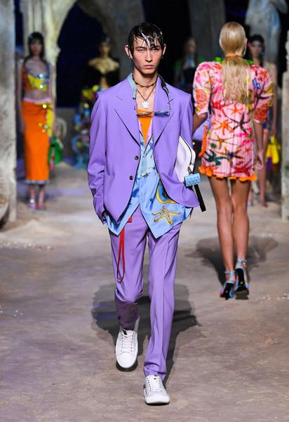 Коллекция Versace трет-а-порте сезона весна-лето 2021 / © East News