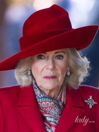 Королева Камілла