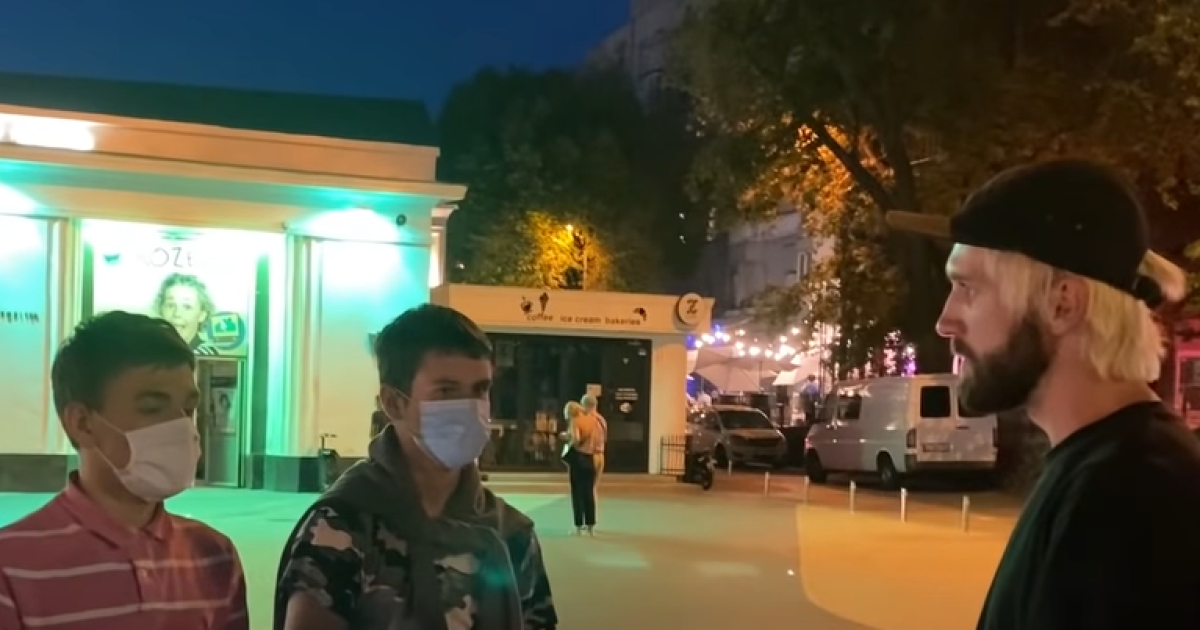 У Києві суд заарештував на два місяці нападника на фотокора видання "Букви"