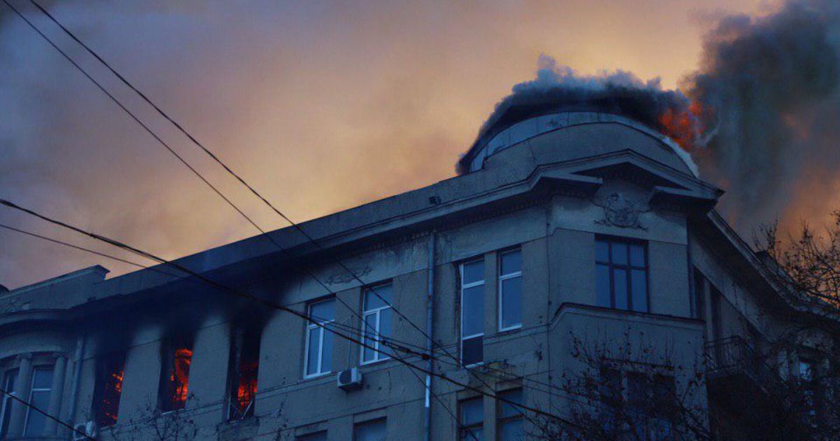 Пожежа у одеському коледжі_6 / © Думская