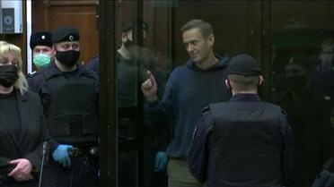 Навального поховають 1 березня. Матір намагались примусити провести таємне поховання!
