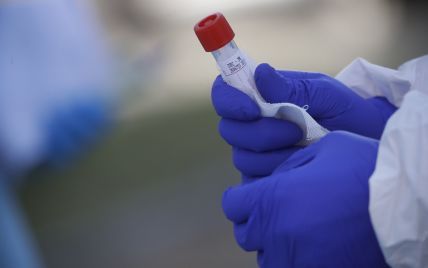 Шмигаль хоче підвищити кількість тестів на коронавірус за добу в Україні до 50 тисяч