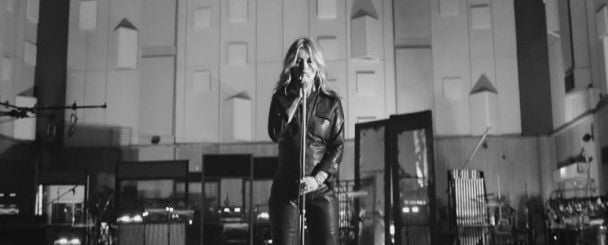  / © ElvisPresleyVEVO