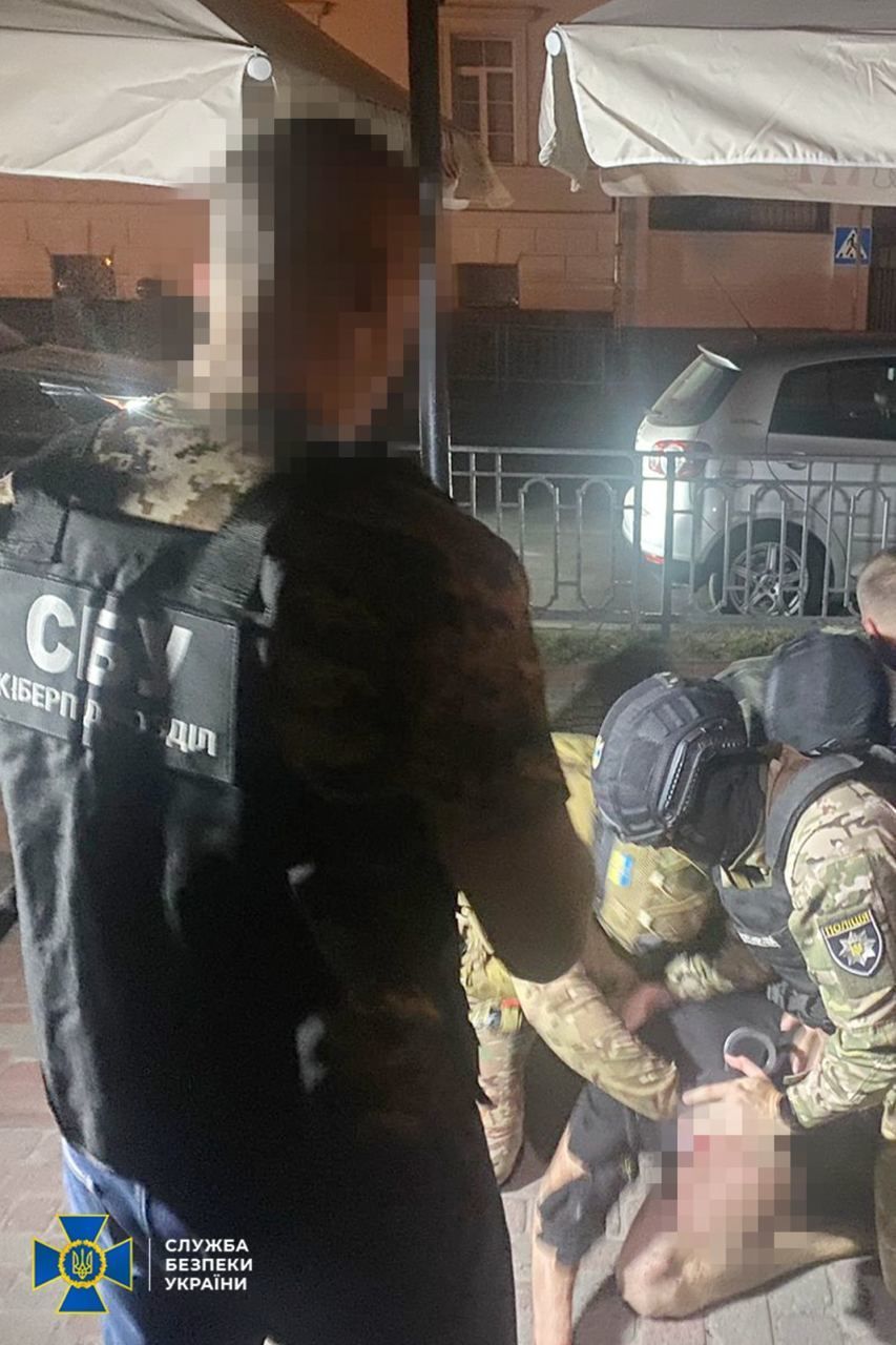 В Полтаві затримали фітнес-тренера Романа Заволоку, який ображав бійців ЗСУ / Фото: СБУ / &copy; 