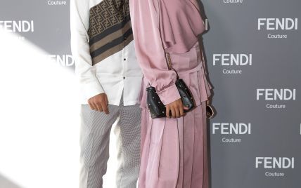 У новому стильному образі: Тіна Кунакі з братом приїхала на шоу Fendi