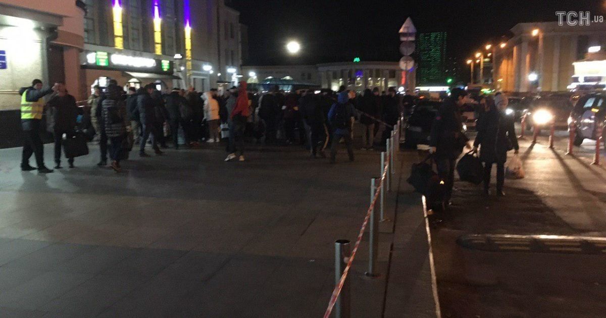 Мінування вокзалу_1 / © Олександр Луценко, ТСН.ua