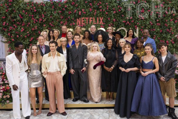 Актеры сериала Netflix "Бриджертоны" / © Associated Press