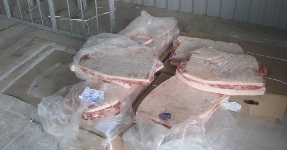 Пограничники остановили поставки мяса боевикам