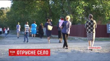 Селяне на Тернопольщине жалуются на ухудшение здоровья после обработки поля химикатами