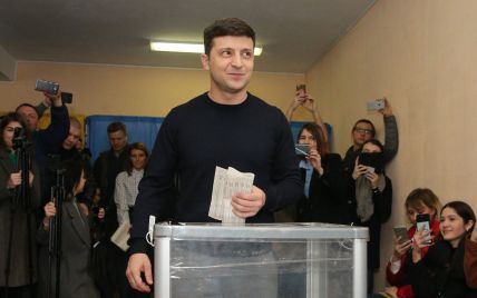 Зеленский пожмет руку Порошенко в случае поражения на выборах – штаб