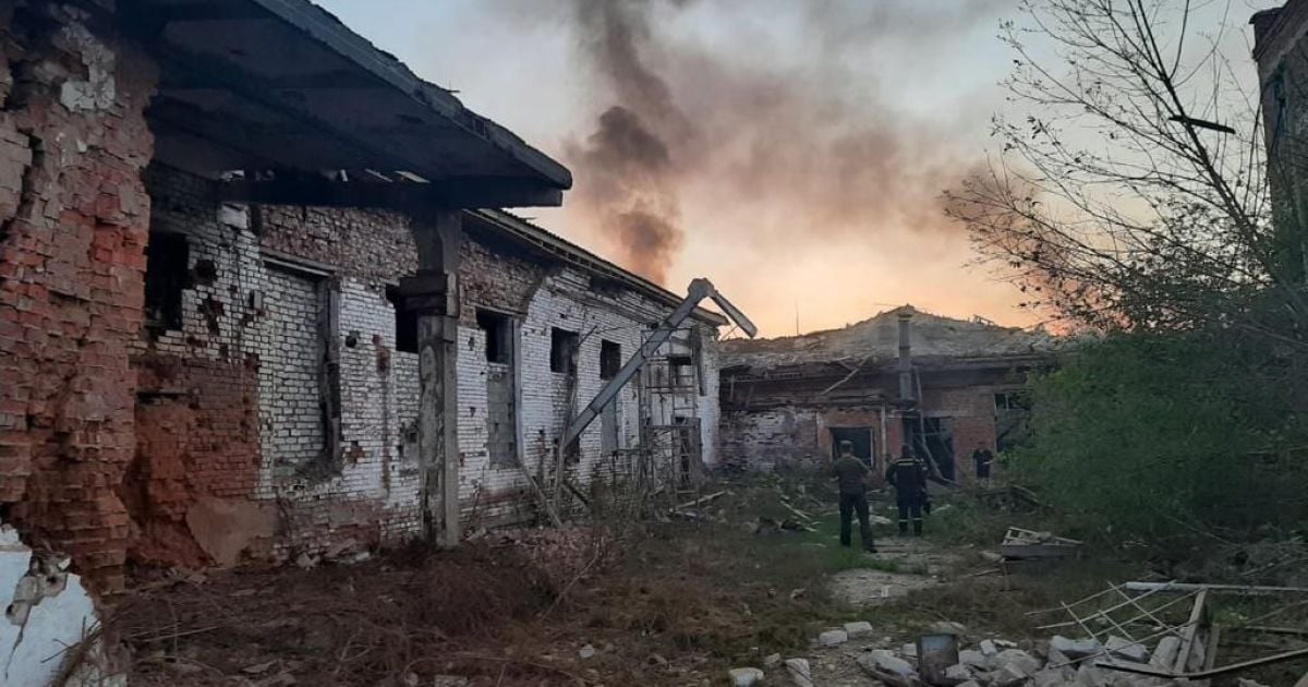 Росіяни обстрілюють Сумщину з ракет і мінометів: у Шостці одна людина отримала поранення
