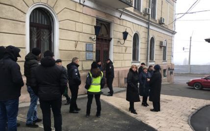 У поліції заперечили захоплення Одеського медуніверситету