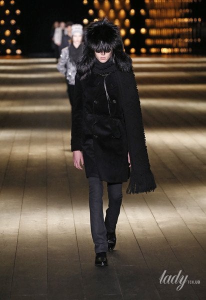Коллекция Saint Laurent прет-а-порте сезона осень-зима 2018-2019 / © East News