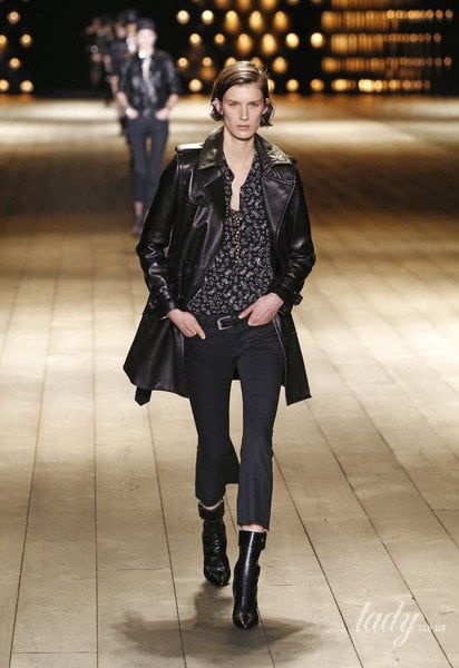Коллекция Saint Laurent прет-а-порте сезона осень-зима 2018-2019 / © East News