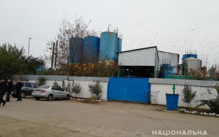 На Николаевщине неизвестные ворвались на масляный завод, связали охранника и украли 200 тысяч гривен