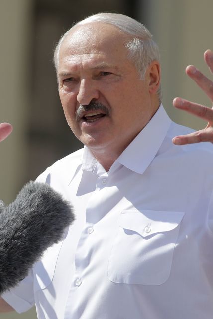 Лукашенко може залишитись: експерт розповів про долю протестів у Білорусі