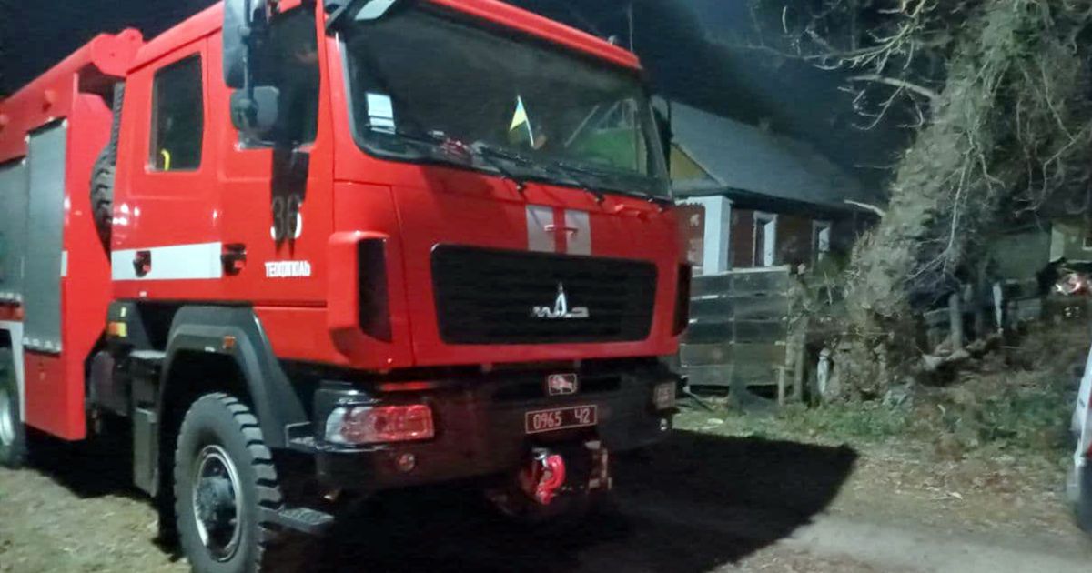 Смерть четырех маленьких детей в Хмельницкой области: стали известны детали ужасного пожара