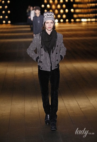 Коллекция Saint Laurent прет-а-порте сезона осень-зима 2018-2019 / © East News