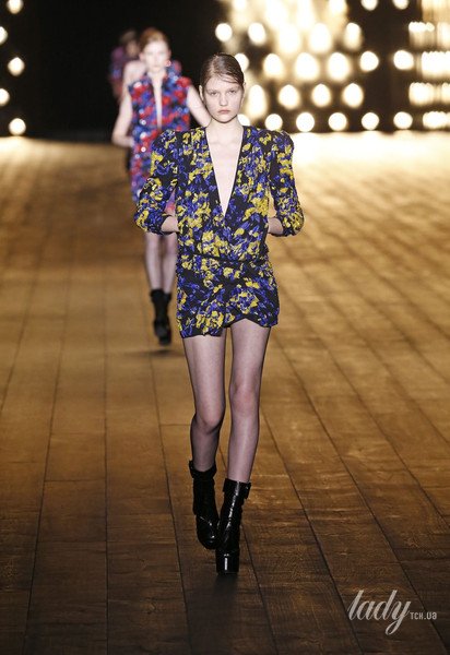 Коллекция Saint Laurent прет-а-порте сезона осень-зима 2018-2019 / © East News