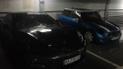 В Киеве на парковке подожгли авто. Огонь перекинулся на соседний Porsche Panamera