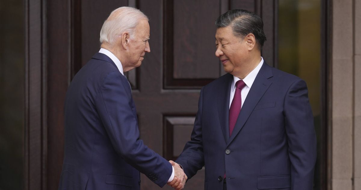 Джо Байден зустрівся із Сі Цзіньпіном у США