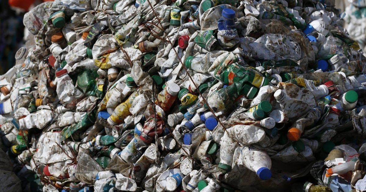В Киеве могут сжигать часть львовского мусора