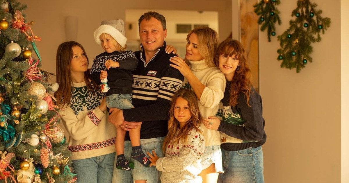 Андрій Пятов із колишньою дружиною та дітьми