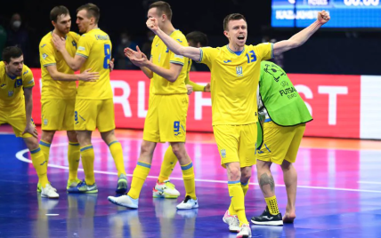 Сборная Украины по футзалу в зрелищном матче одолела Польшу и вышла на чемпионат мира-2024