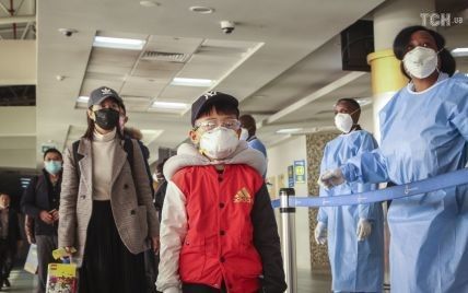 В Китае количество "активных" больных коронавирусом достигло восьми сотен