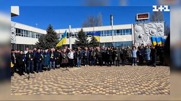 Пишаються мужністю: працівники Хмельницької та Южноукраїнської АЕС підтримали колег