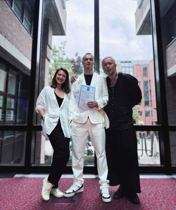 Сын Снежаны Бабкиной окончил школу / © instagram.com/snezhana_babkina