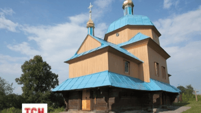 На Львівщині згоріла старовинна дерев’яна церква