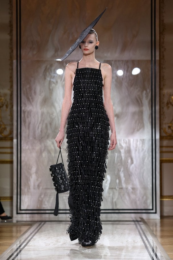 Показ Giorgio Armani Prive осень-зима 2025-2026 / © Associated Press