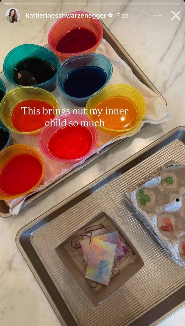 Кетрін Шварценеггер пофарбувала яйця до Великодня