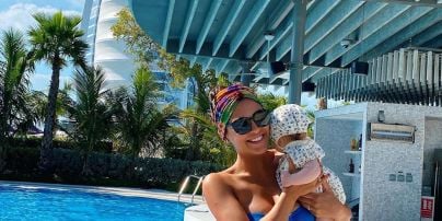 "Рядом выгляжу как мексиканская няня": Димопулос рассказала, на кого похожа крошечная дочь