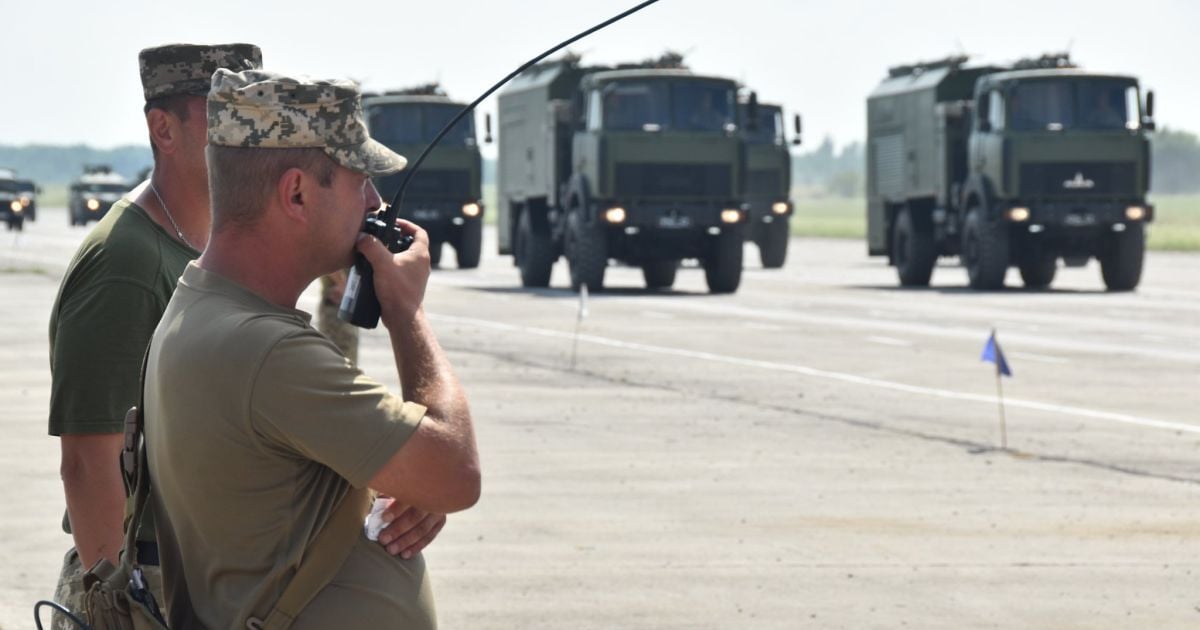 Более тысячи военных, рекордное количество техники: под Черниговом уже месяц готовятся к параду ко Дню независимости