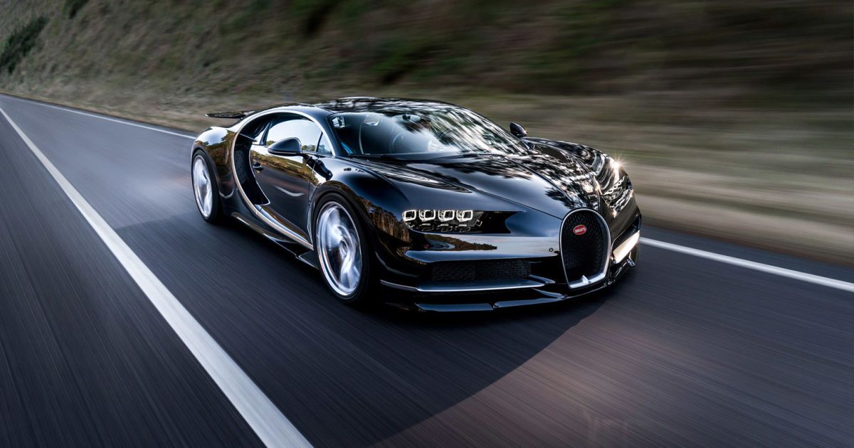 В Монако прибыл первый гиперкар Bugatti Chiron (Видео)